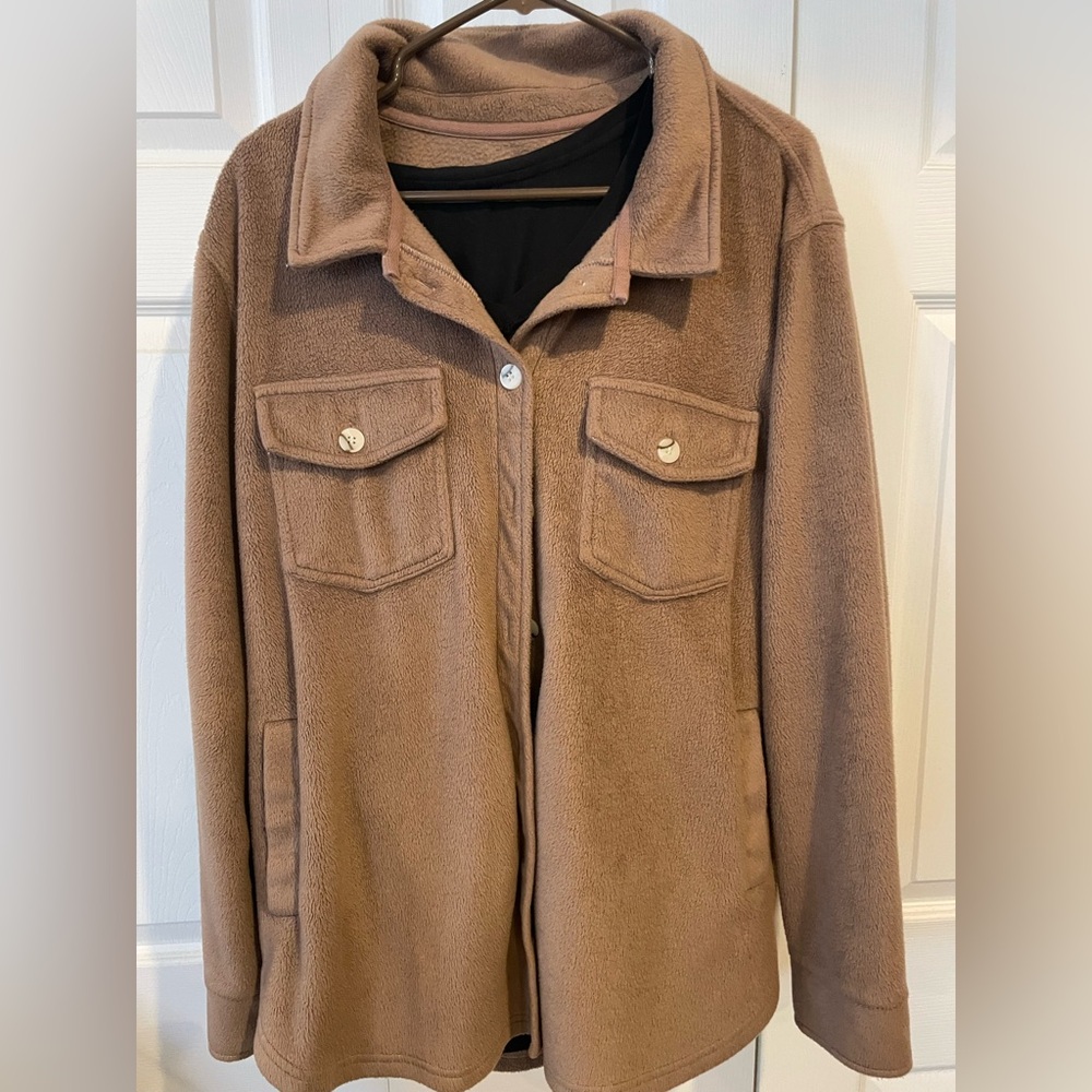 Women’s cozy Shacket